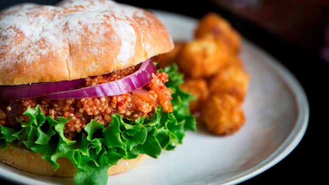 5-Minute Vegan Camping Meals for Any Time of the Day