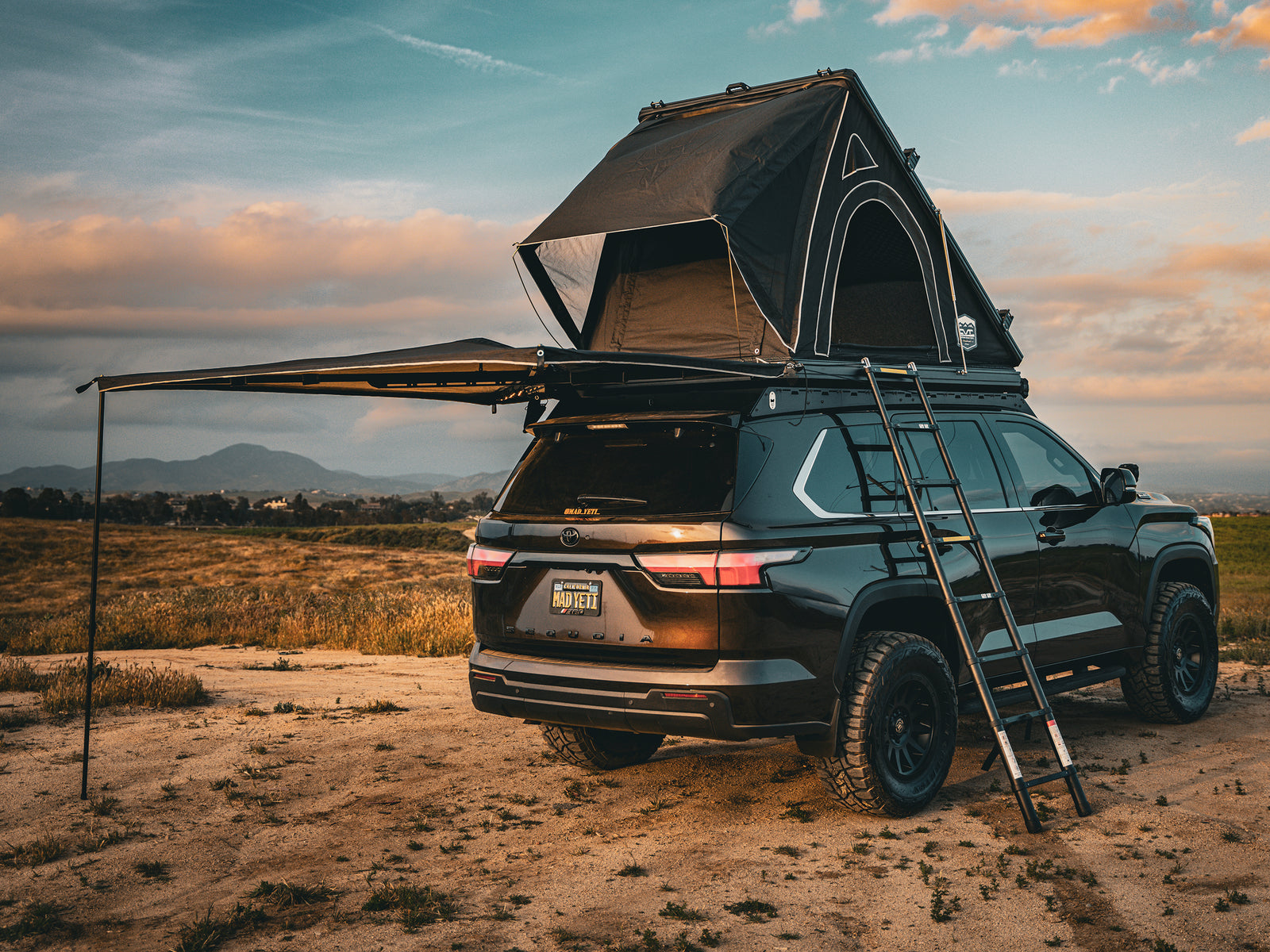 Cascadia Vehicle Tents