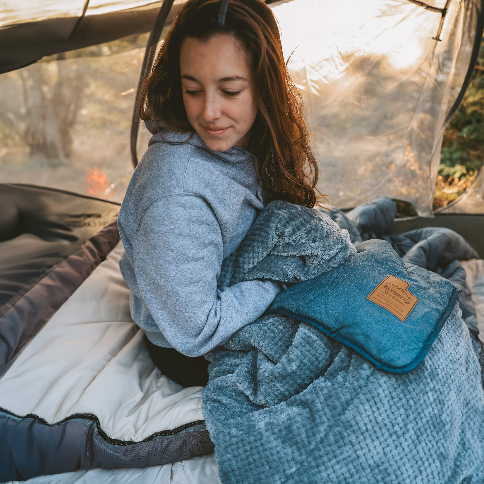 Klymit Homestead Cabin Comforter Blanket | CVT – Cascadia Vehicle